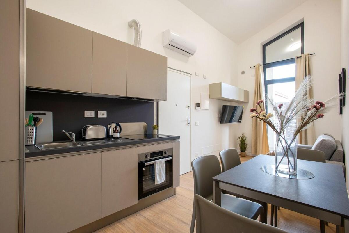 Urban Oasis Near Termini With Free Private Parking Apartment Rome